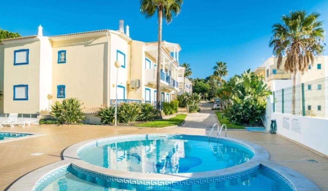 Flamingo'S Apartment W/ 2 Swimming Pool 阿尔布费拉 外观 照片
